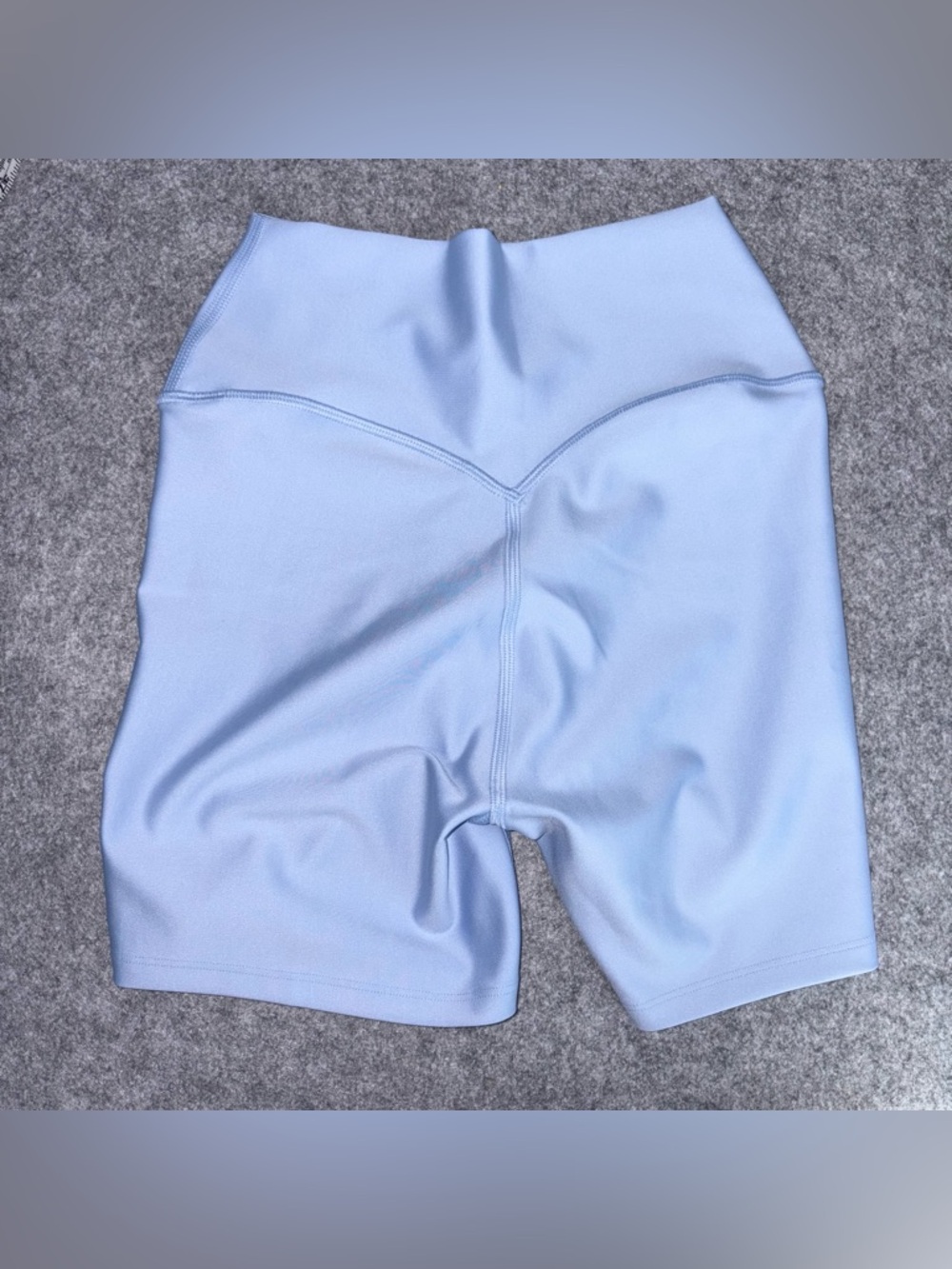 ALO Yoga 5" Airlift Energy Short seashell blue size XXS - Picture 9 of 13